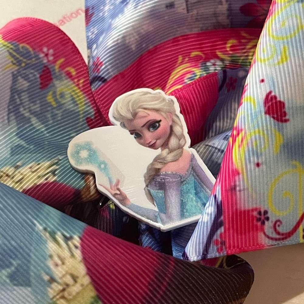 Elsa bow - Picture 3 of 3